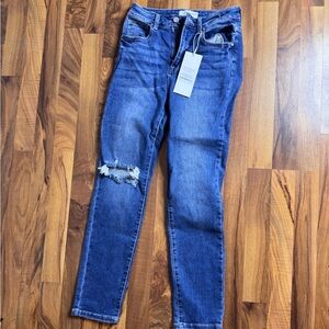 NWT Trendy Women's Blue Skinny Jeans